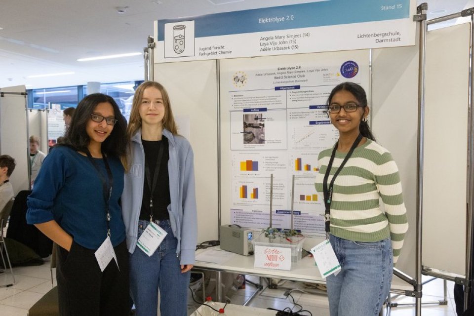 Onadan anal jinsiy aloqa Xarkovda samimiy dam olish